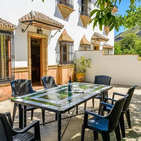 Willa Casa Linarejos By Ruralidays